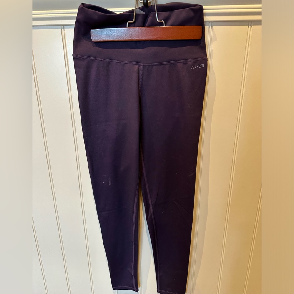 AR 33 Ladies Women’s Girls Size Small Dark Purple Yoga Pants Leggings